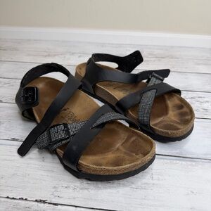 Elegant Black Women's Sandals with Buckle